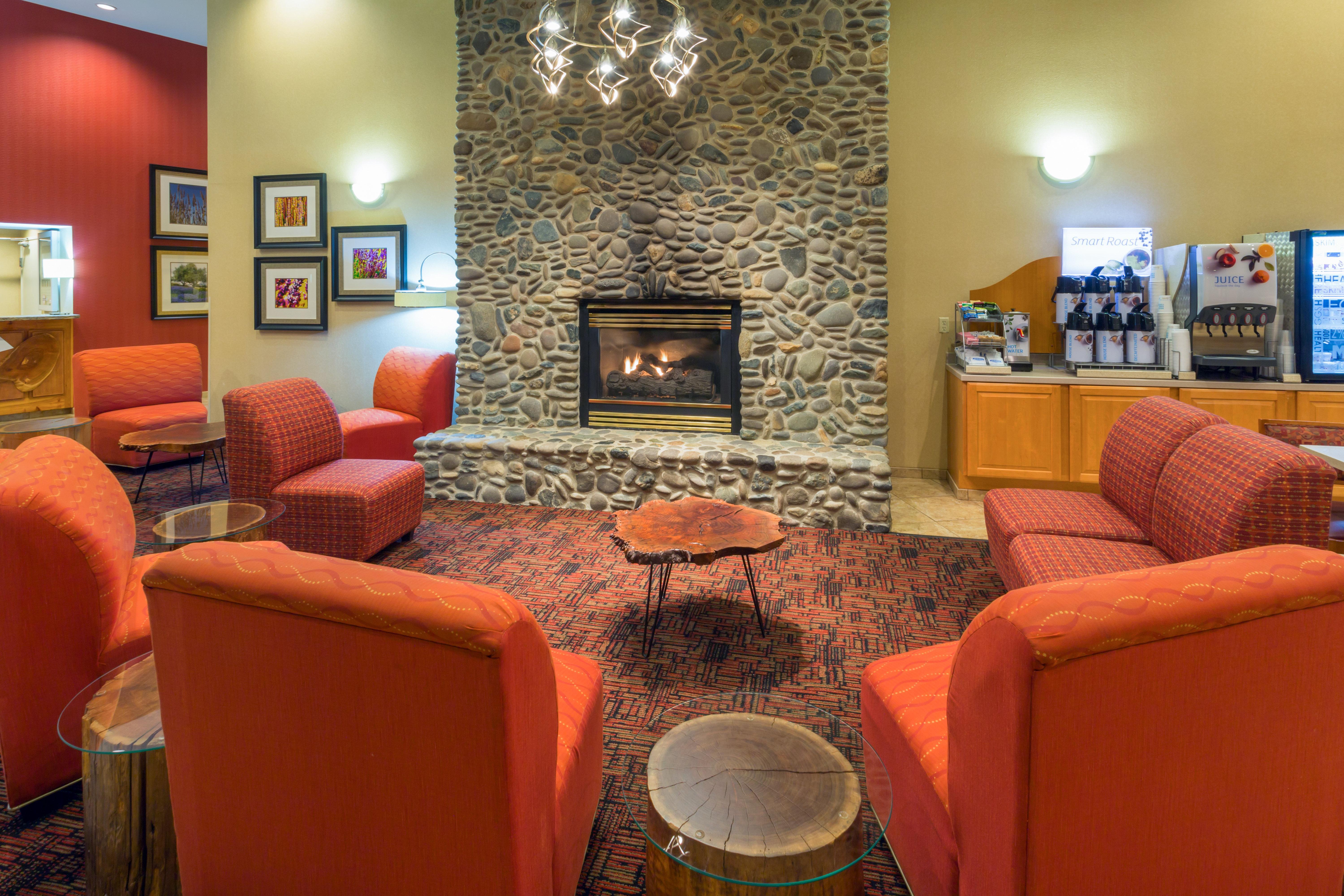 Holiday Inn Express Roseburg By Ihg Eksteriør bilde